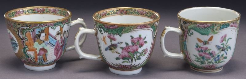 Chinese Qing rose medallion porcelain-5